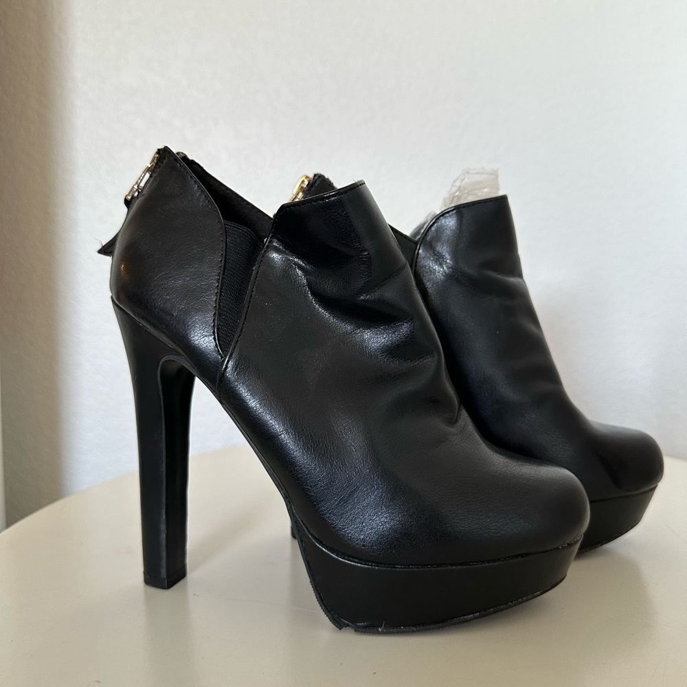 Black High Heel Booties Size 7